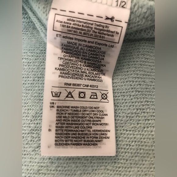 NWOT adidas Ash Green Sweatshirt with Black Velvet Logo - M - Picture 5 of 5